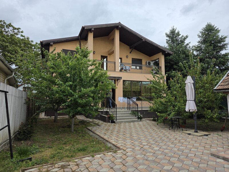 Pipera, vila individuala, teren 725 mp.